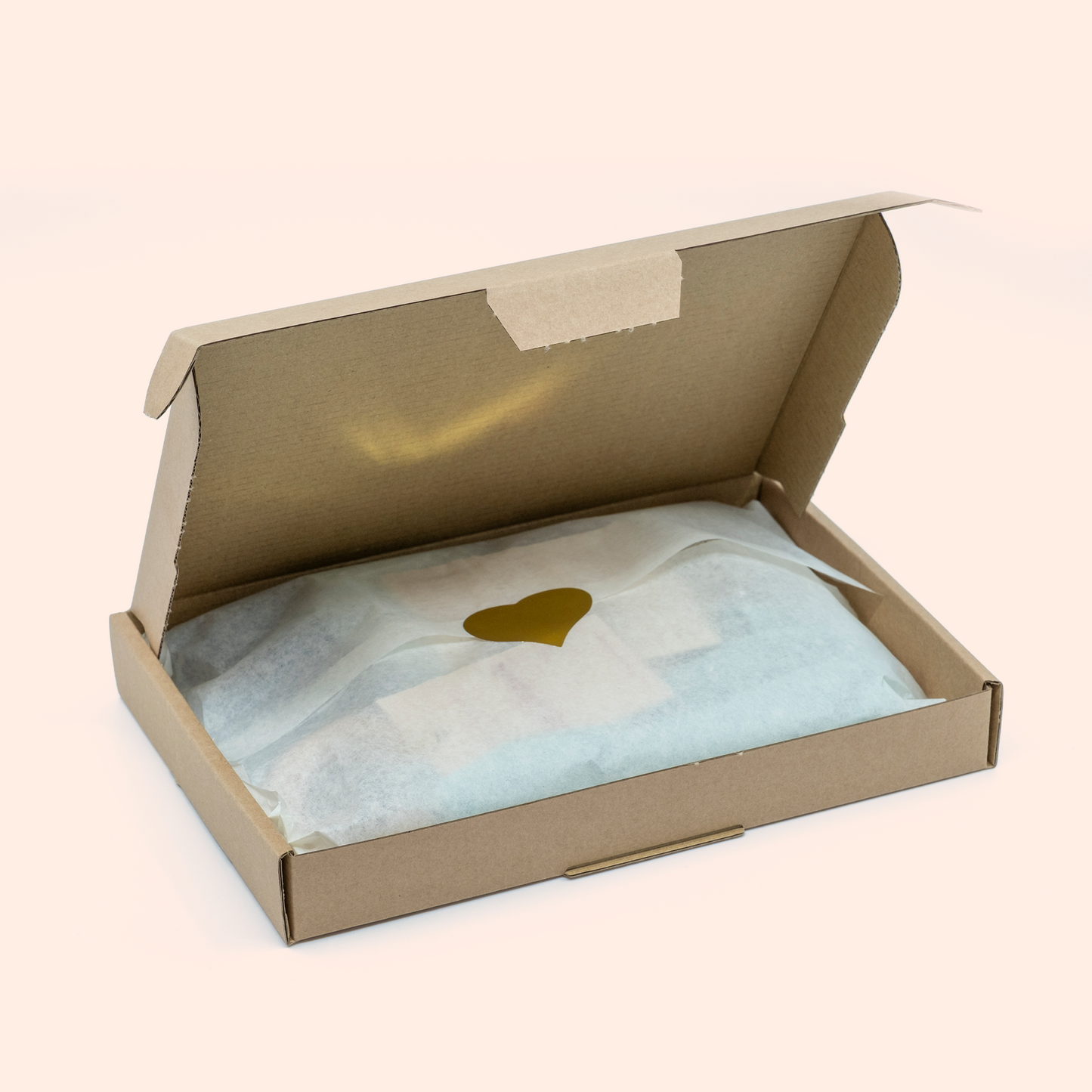 Duurzaam kraamcadeau blauw – met pittenzakjes & speeldoek