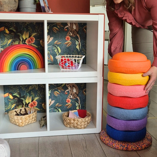 Zo berg je speelgoed mooi op in een open speelgoedkast