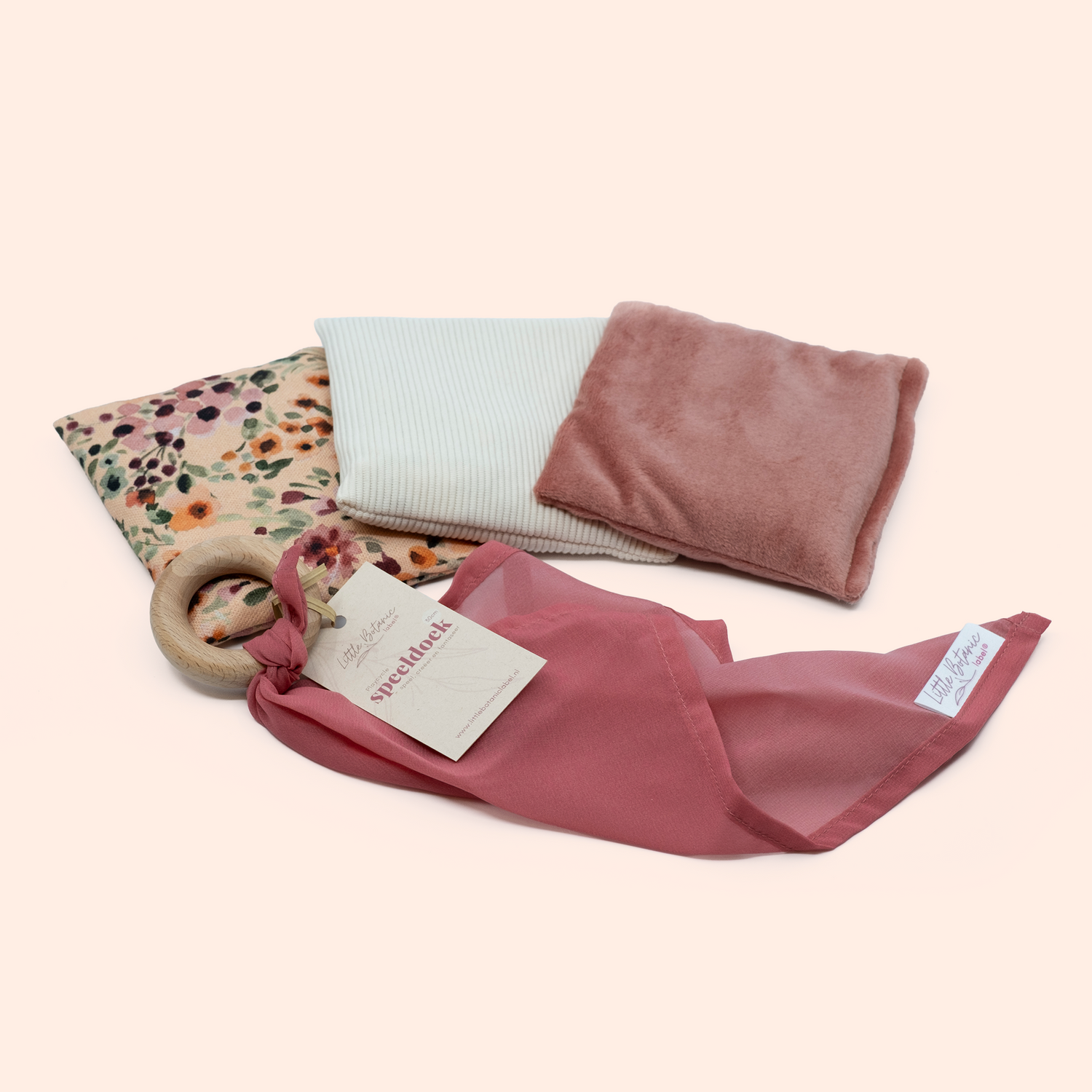 duurzaam kraamcadeau baby speelgoed