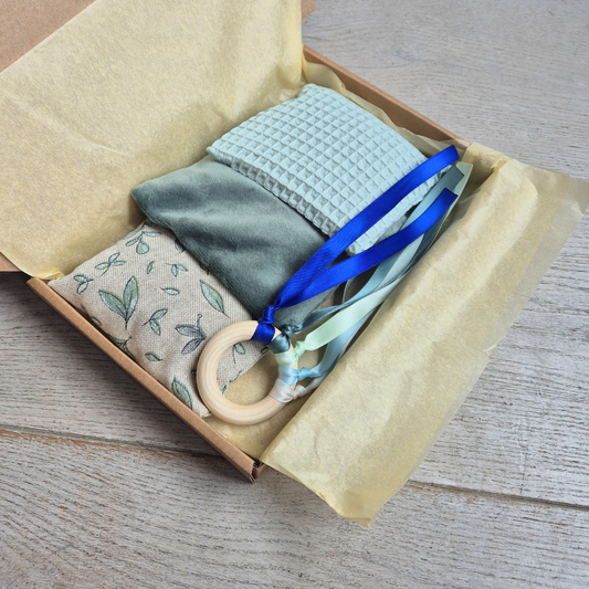 Kraamcadeau met duurzaam speelgoed - Groen