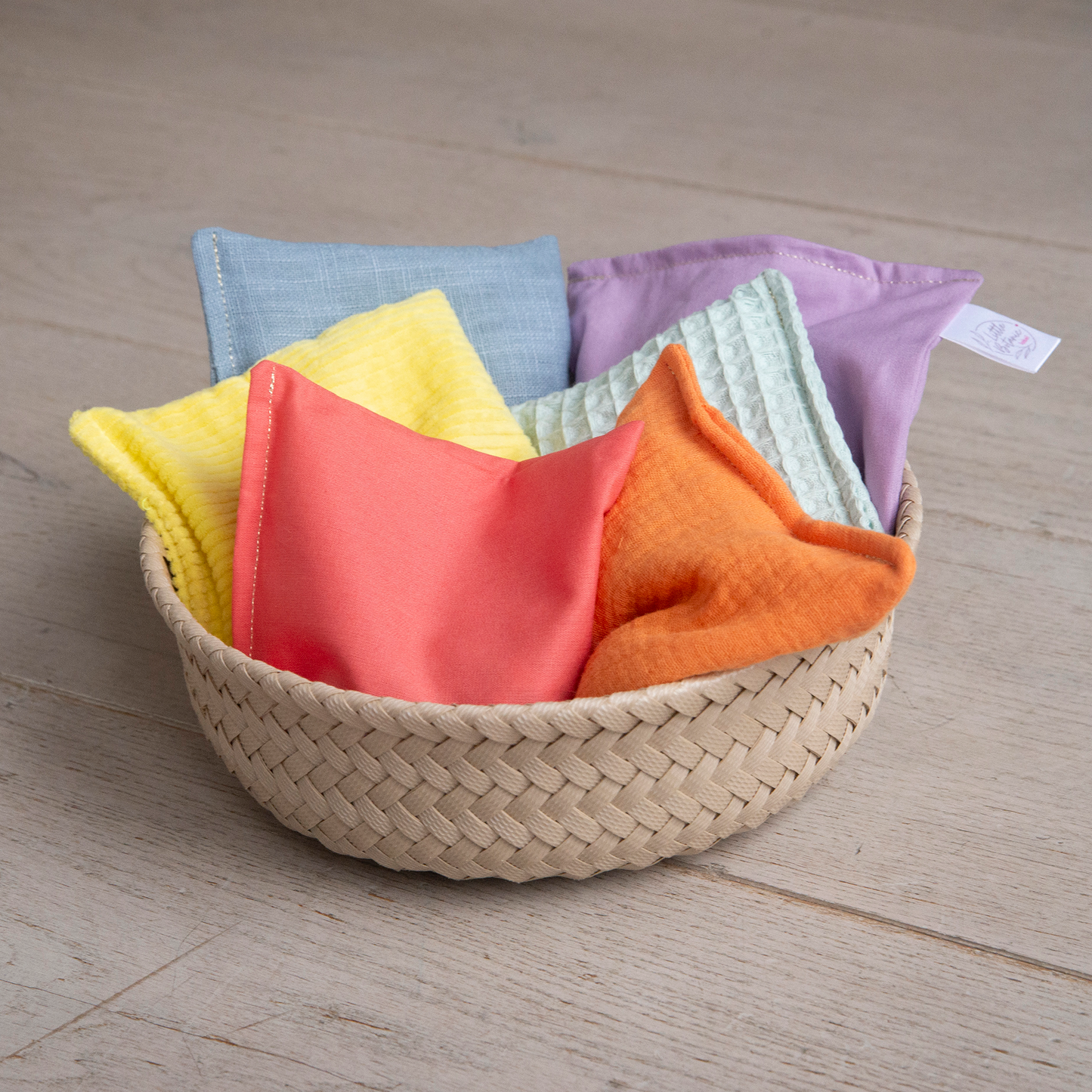 Pastel pittenzakjes + opbergmandje