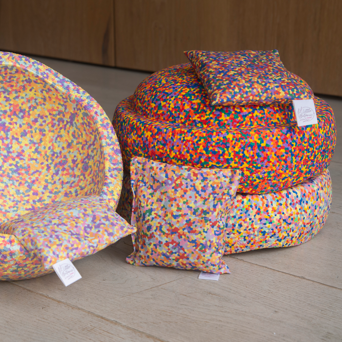 Confetti pittenzakjes in stapelstein kleuren