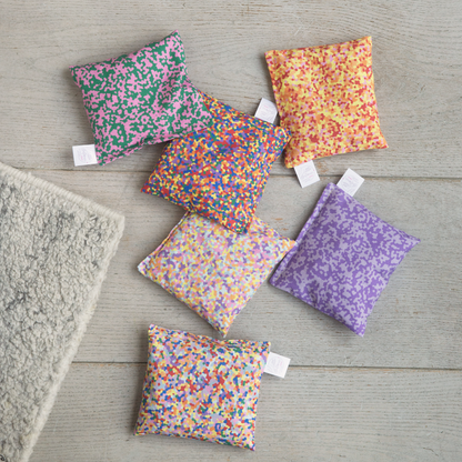 sensorische pittenzakjes met confetti print