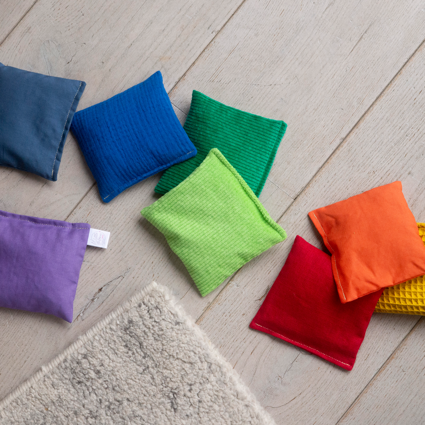 8 regenboog pittenzakjes