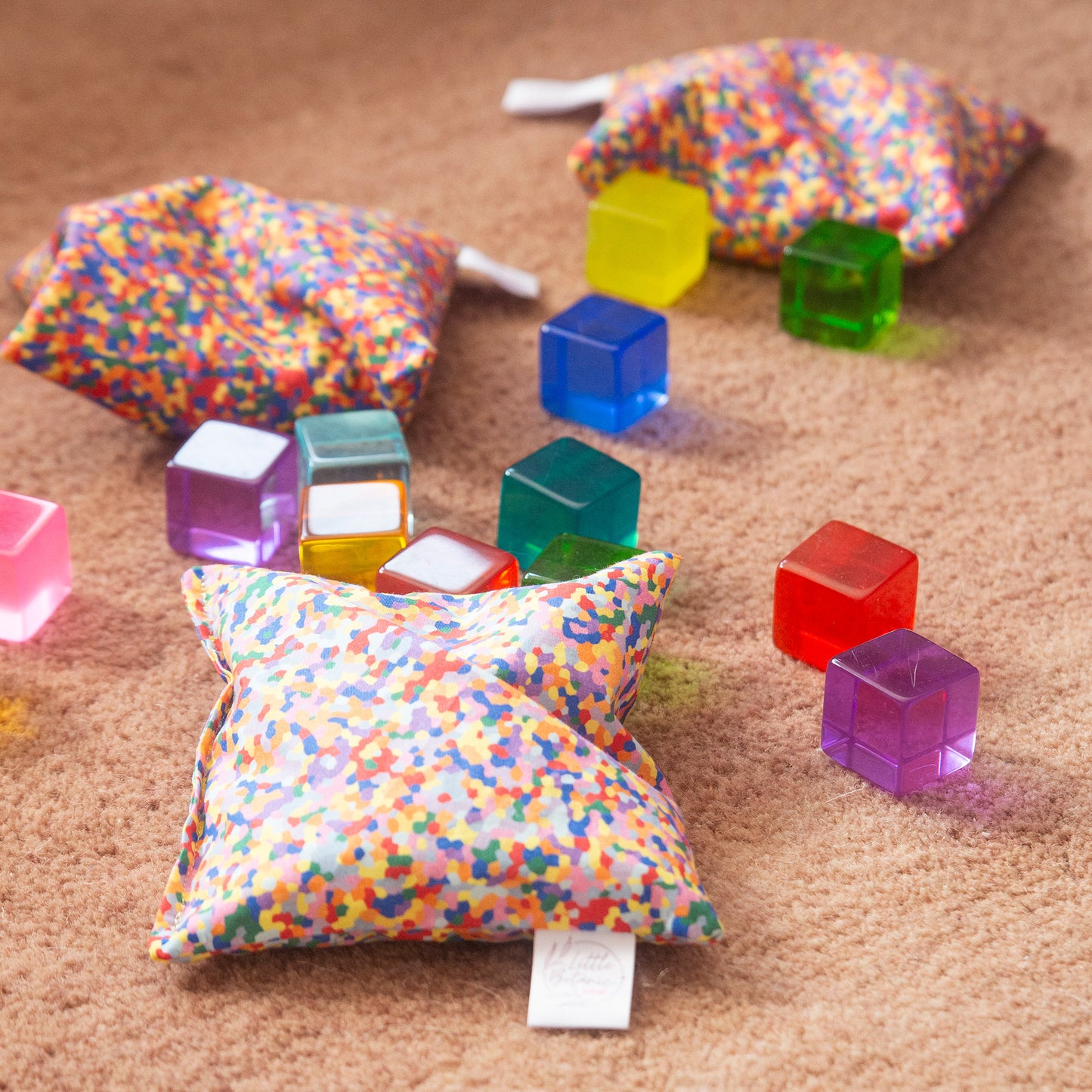 confetti pittenzakjes stapelstein