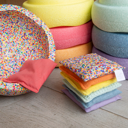 Stapelstein pittenzakjes speelgoed pastel