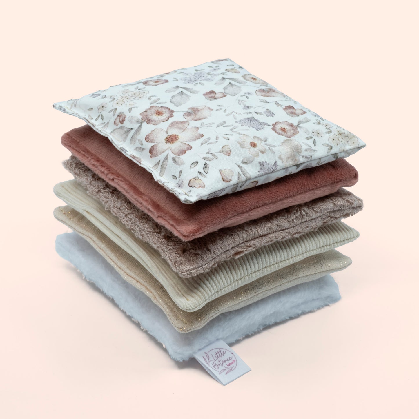 Handgemaakte pittenzakjes neutrale kleuren sensorisch speelgoed