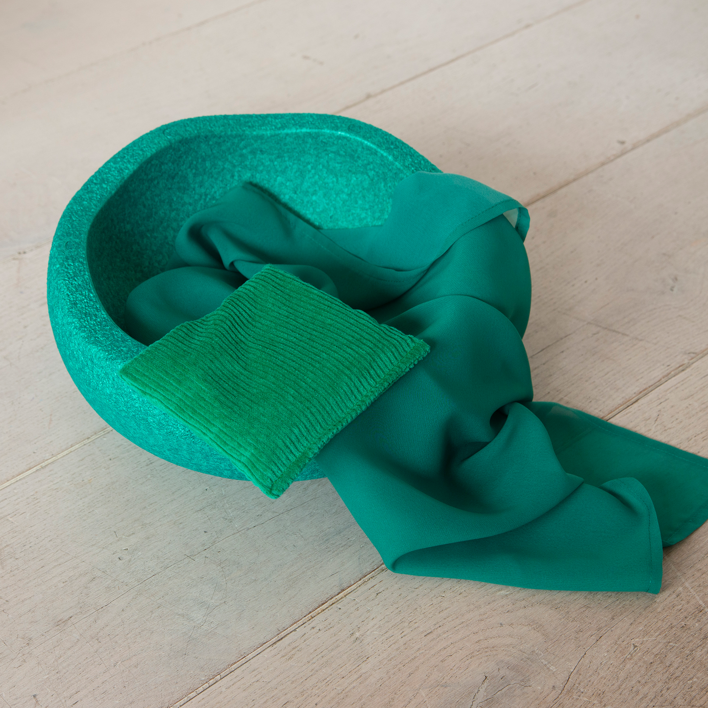 Playcycle speeldoek klein - 30cm - met houten ring - groen