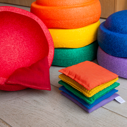 stapelstein pittenzakjes in regenboogkleuren